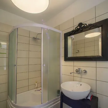 4 Limuna Appartement *
