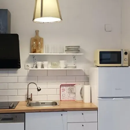 Lägenhet 4 Limuna Janjina