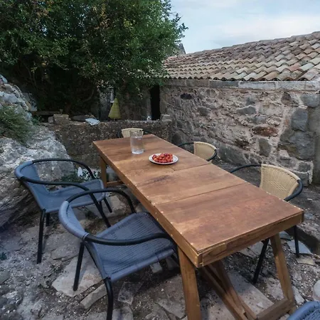 Lägenhet 4 Limuna Janjina