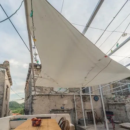 4 Limuna Appartement *