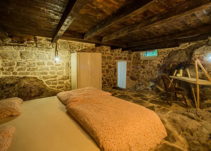 Apartment 4 Limuna